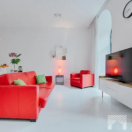 Loft Malinowy By Lookap Apartament